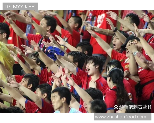 国足迎战日本队全力以赴争取胜利展现中国足球新气象